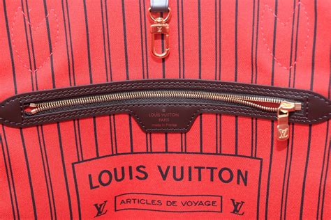 louis vuitton neverfull mm date code location|louis vuitton neverfull mm code.